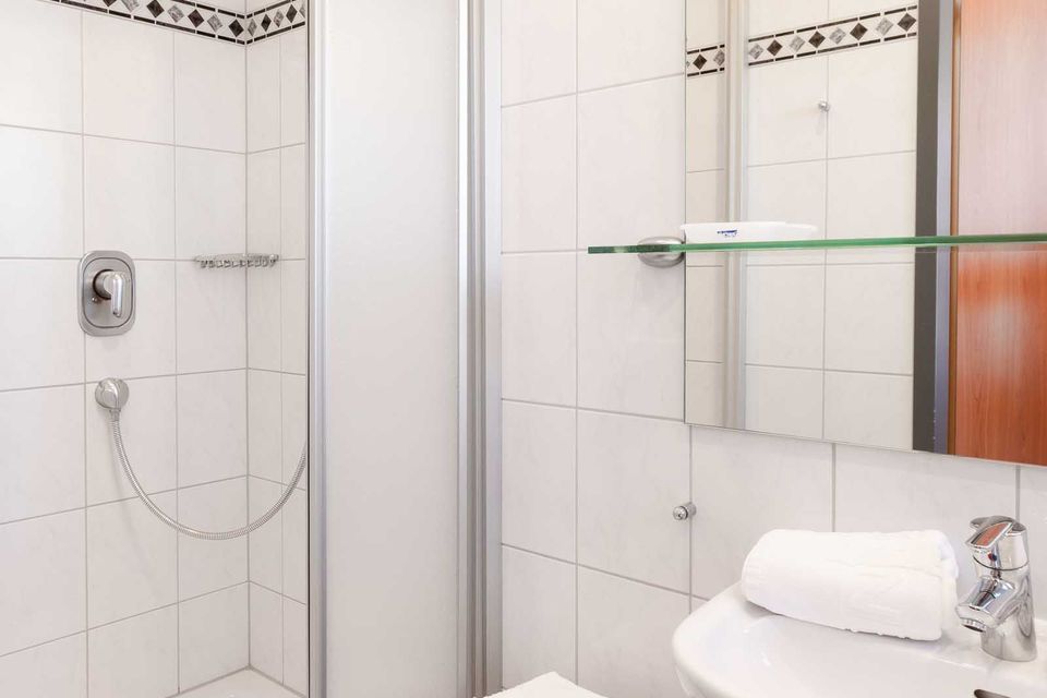 Badezimmer – Zimmer 12