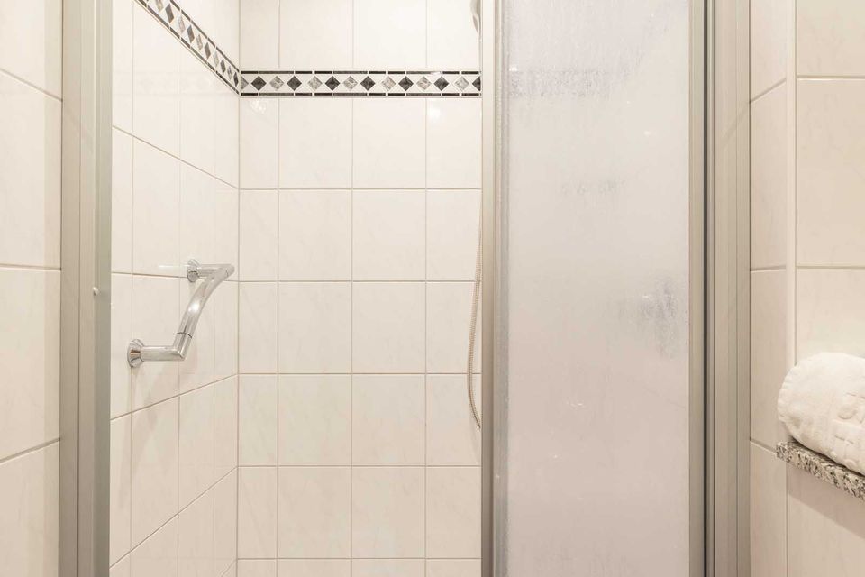 Badezimmer – Zimmer 16