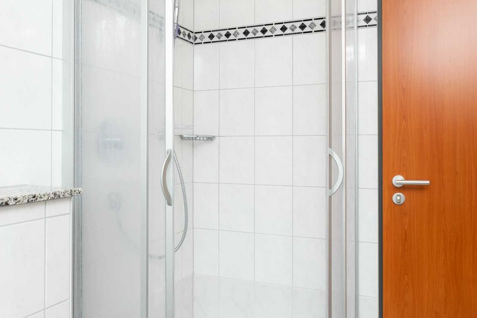Zimmer 15, Bild 8
